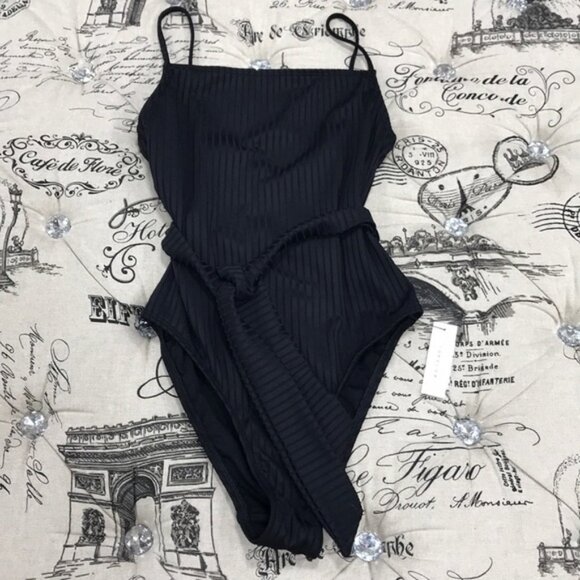 TOPSHOP Belted One-Piece Swimsuit - Picture 4 of 8